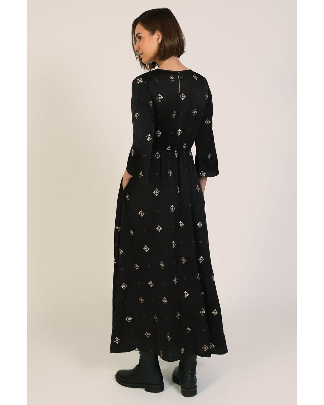 Traffic People Black Sacred Silence Embroidered Long Sleeve Deme Maxi Dress
