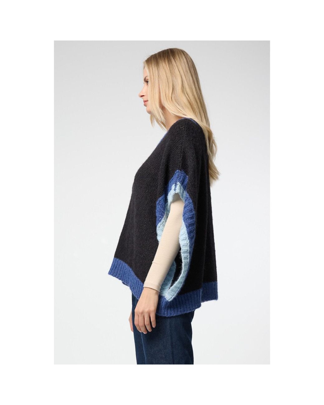 Saachi Blue Colorblock Knit Sweater Vest
