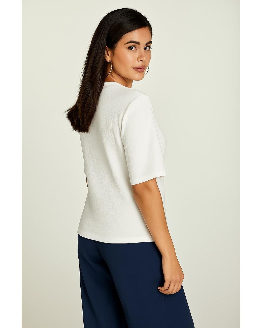 Conquista White Oversized Mercerized Cotton T-Shirt With Elbow-Length Sleeves