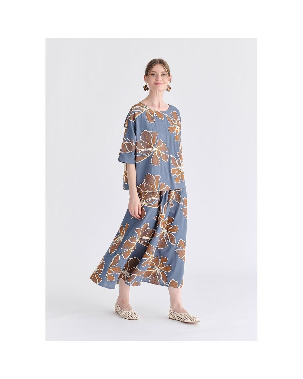 Paisie Blue Floral Embroidered Relax Fit Top