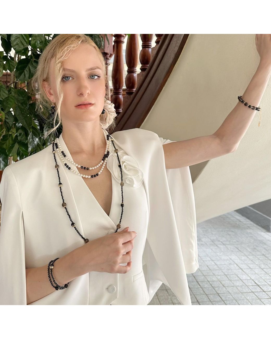 Farra Metallic Timeless Obsidian & Freshwater Pearls Double Layers Necklace