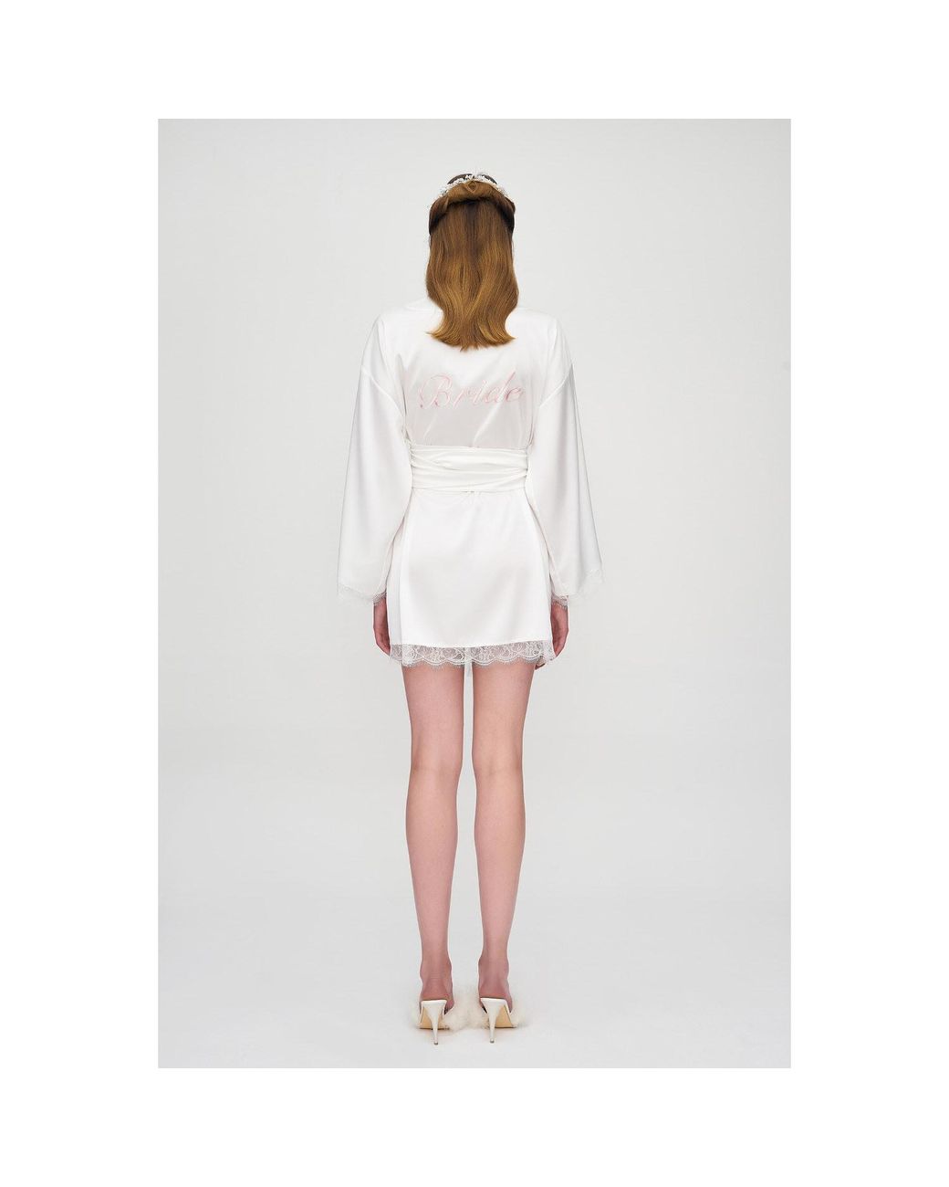 Avenue 8 White Lace Detailed Mini Robe With Custom Embroidery