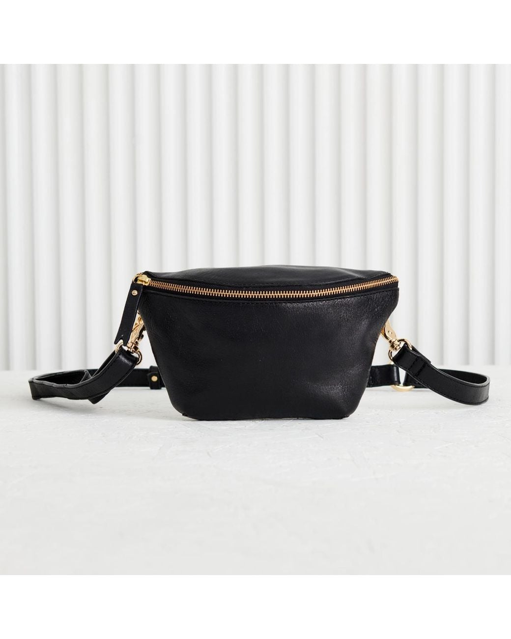 VIDA VIDA Black Luxury Leather Sling Bum Bag
