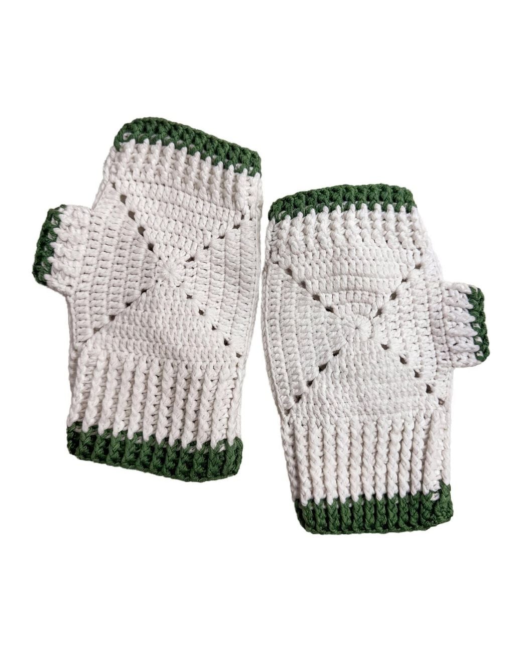 Ana Chic Green Frog Handmade Crochet Fingerless Gloves