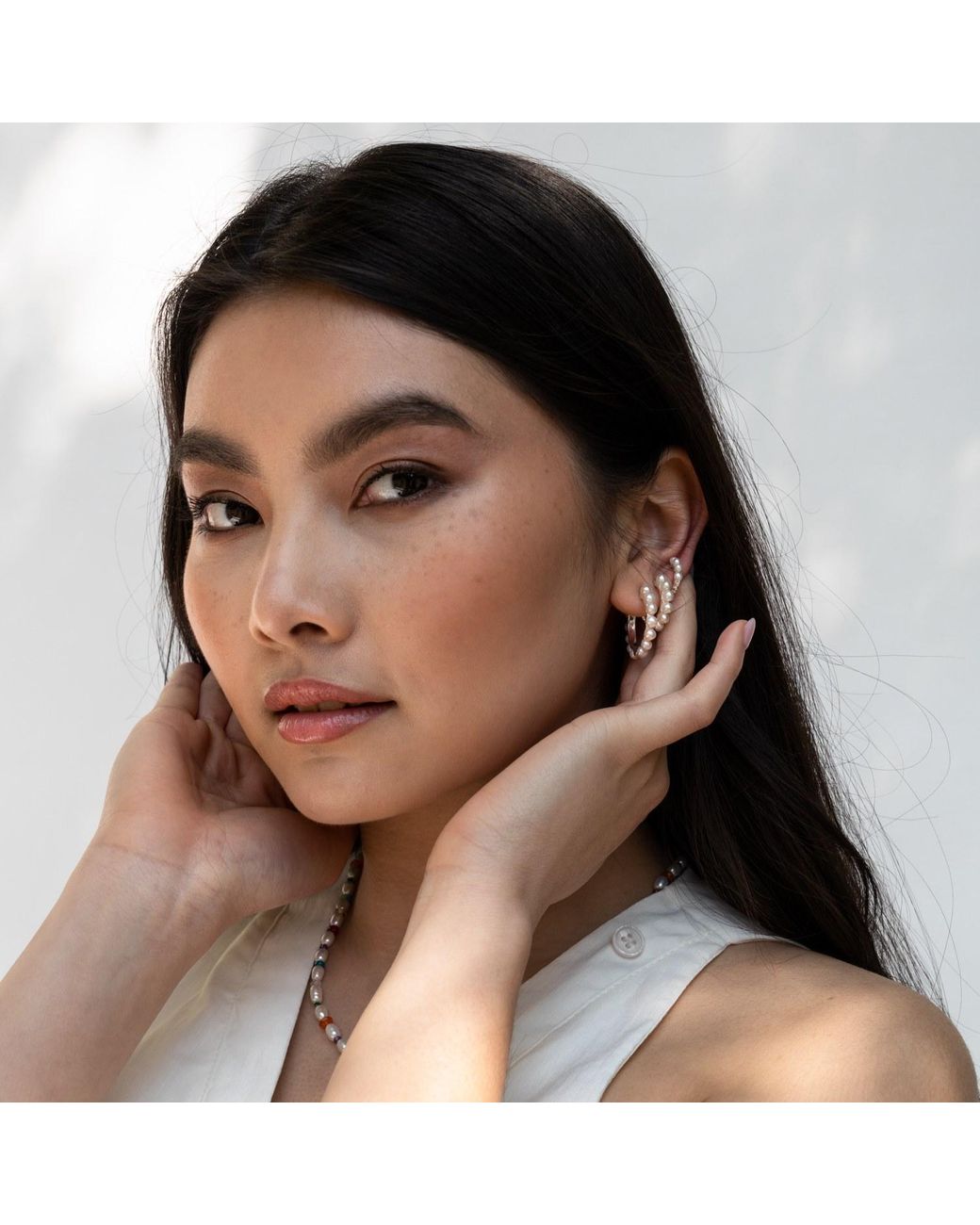 Dower & Hall Metallic Medium Luna Pearl Huggie Hoops