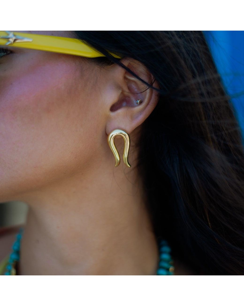 Ebru Jewelry Metallic Golden Horseshoe Statement Stud Earrings