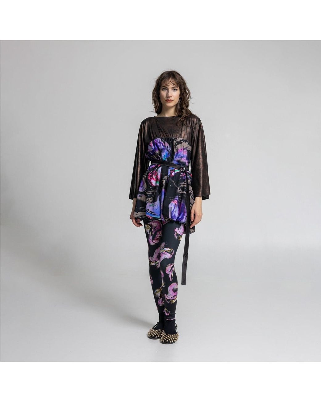 ARTISTA Black Rose Crystal Printed Elastic Leggings
