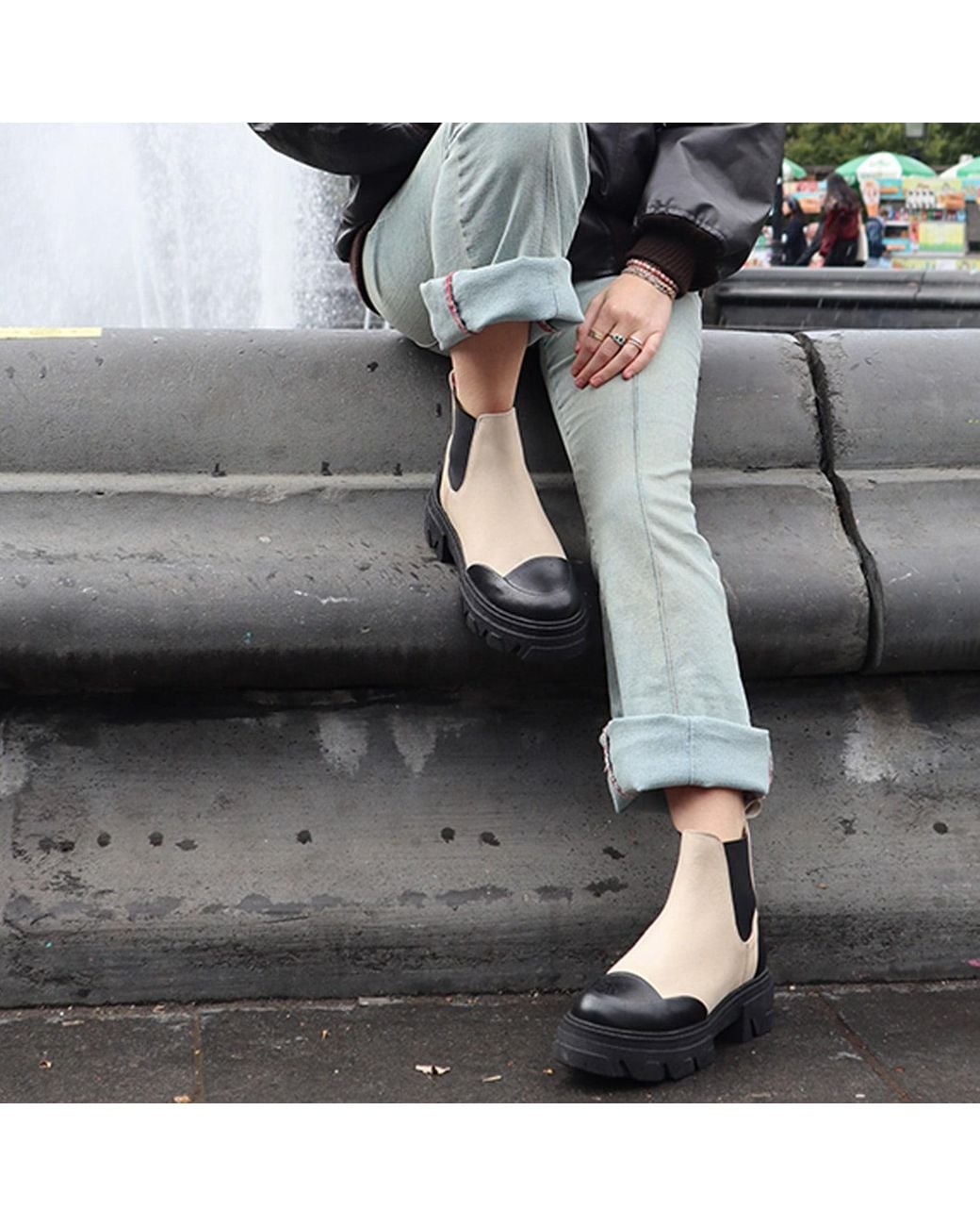 Urbnkicks Black Neutrals Chelsea Two-Tone Boots