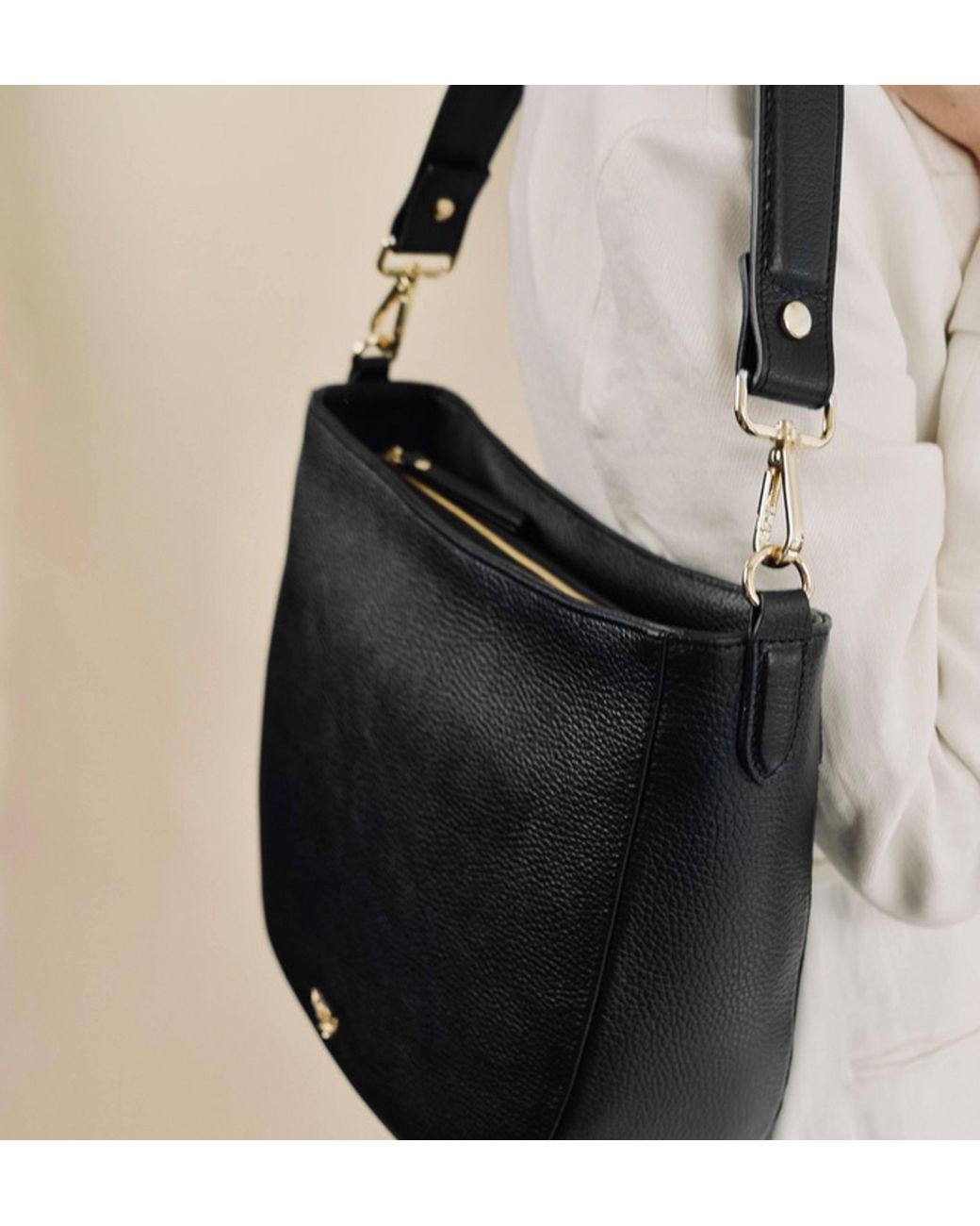 Apatchy London Black The Rosie Leather Bag