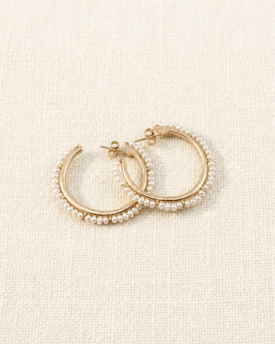 Lalinde Metallic Neutrals Pearl Halo Hoops