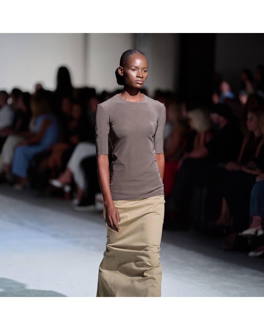 Elamins Brown Three Quarter Sleeve Top