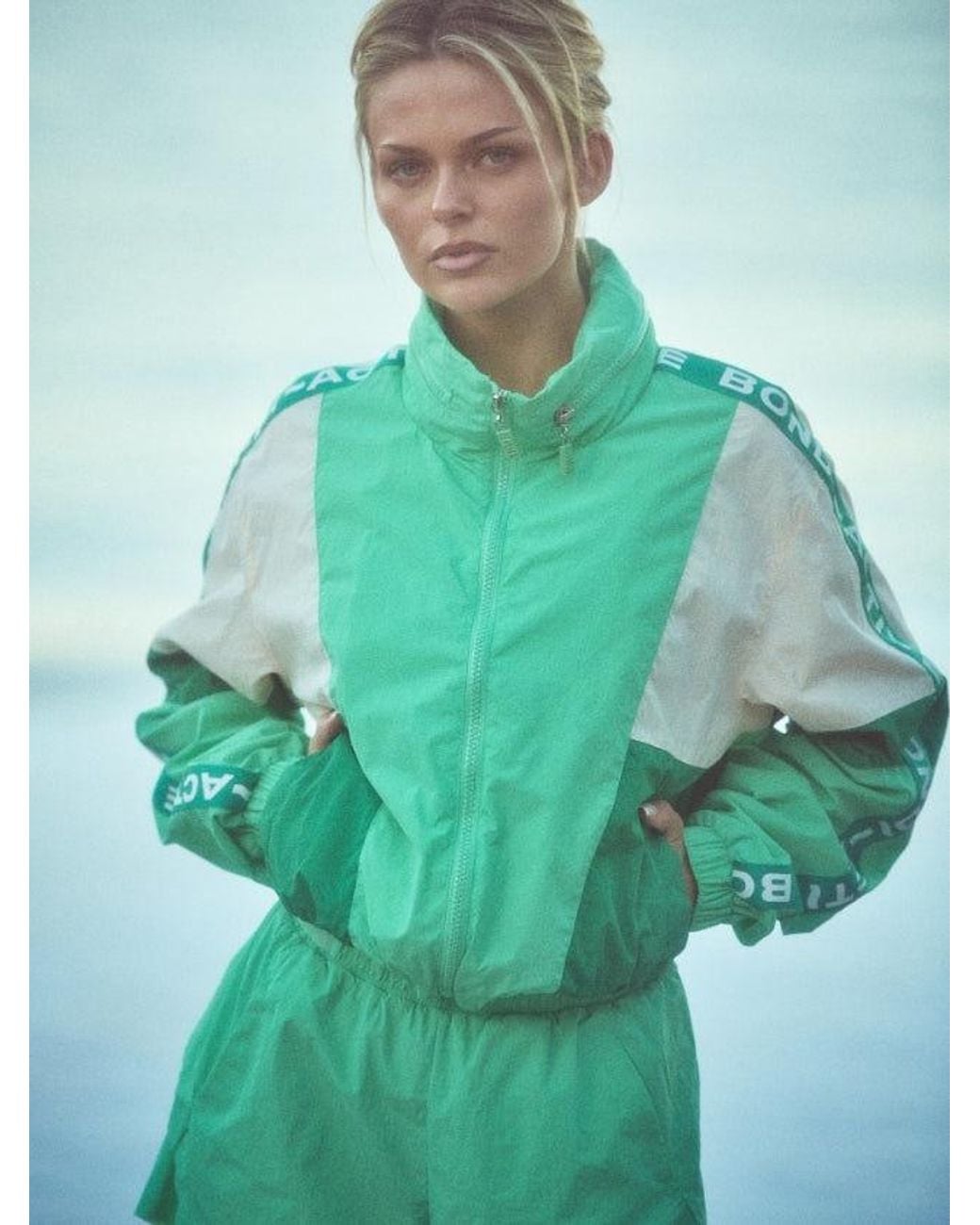 Bondi Active Green Cropped Windbreaker Hoodie
