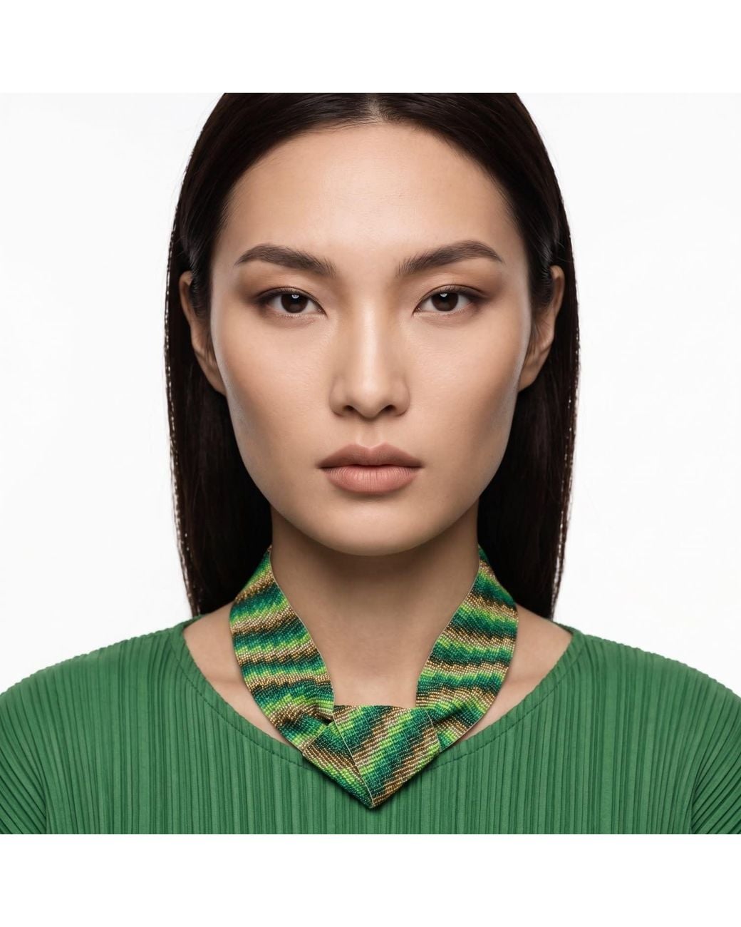 Iliana Arrazola Green Minimalist Deconstructed Necklace, Glass Beads, Beaded Jewelry