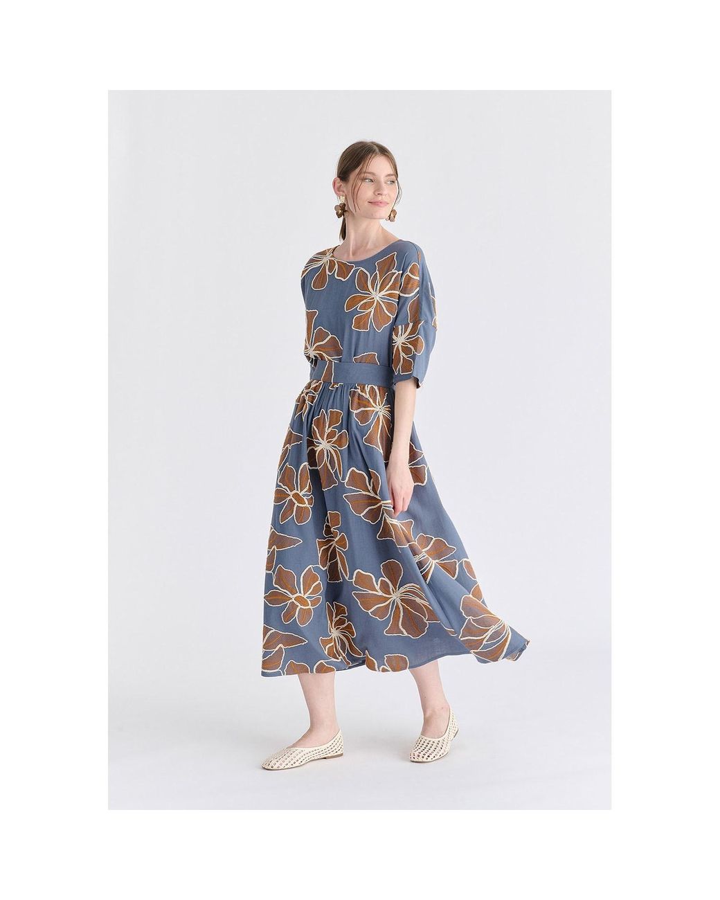 Paisie Blue Floral Embroidered Relax Fit Top