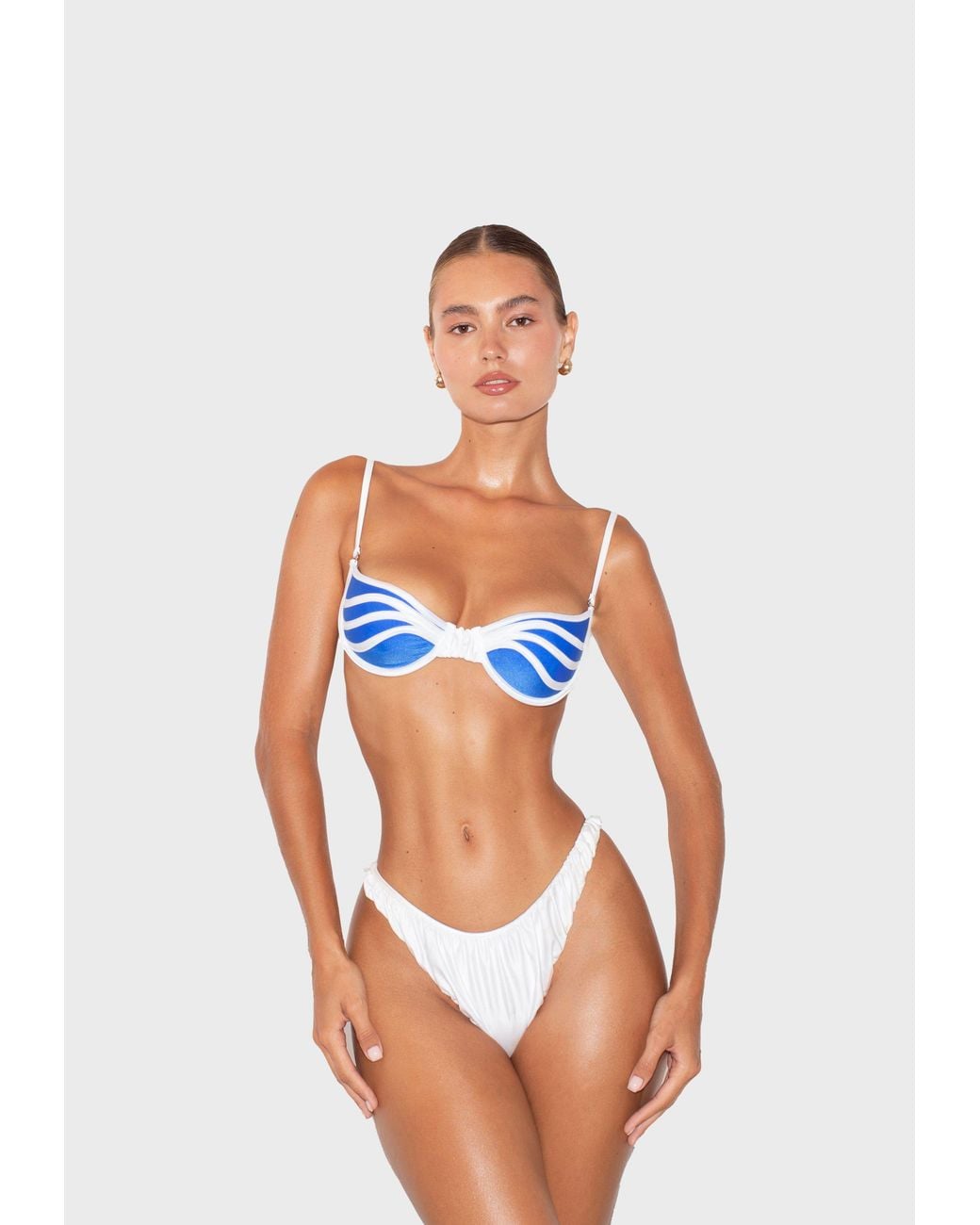 GOD SAVES QUEENS Blue Allure Aqua Top
