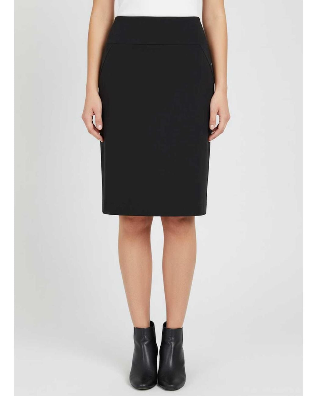 Conquista Black Classic High-Waist Pencil Skirt
