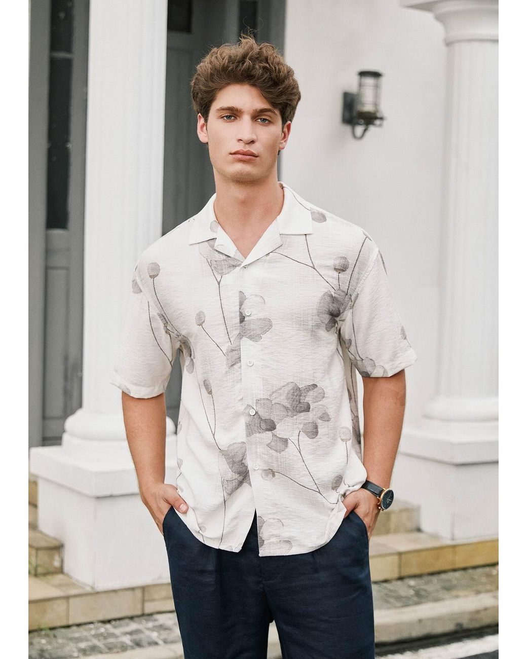Vayla White Lightweight Short Sleeve Printed Shirt for men