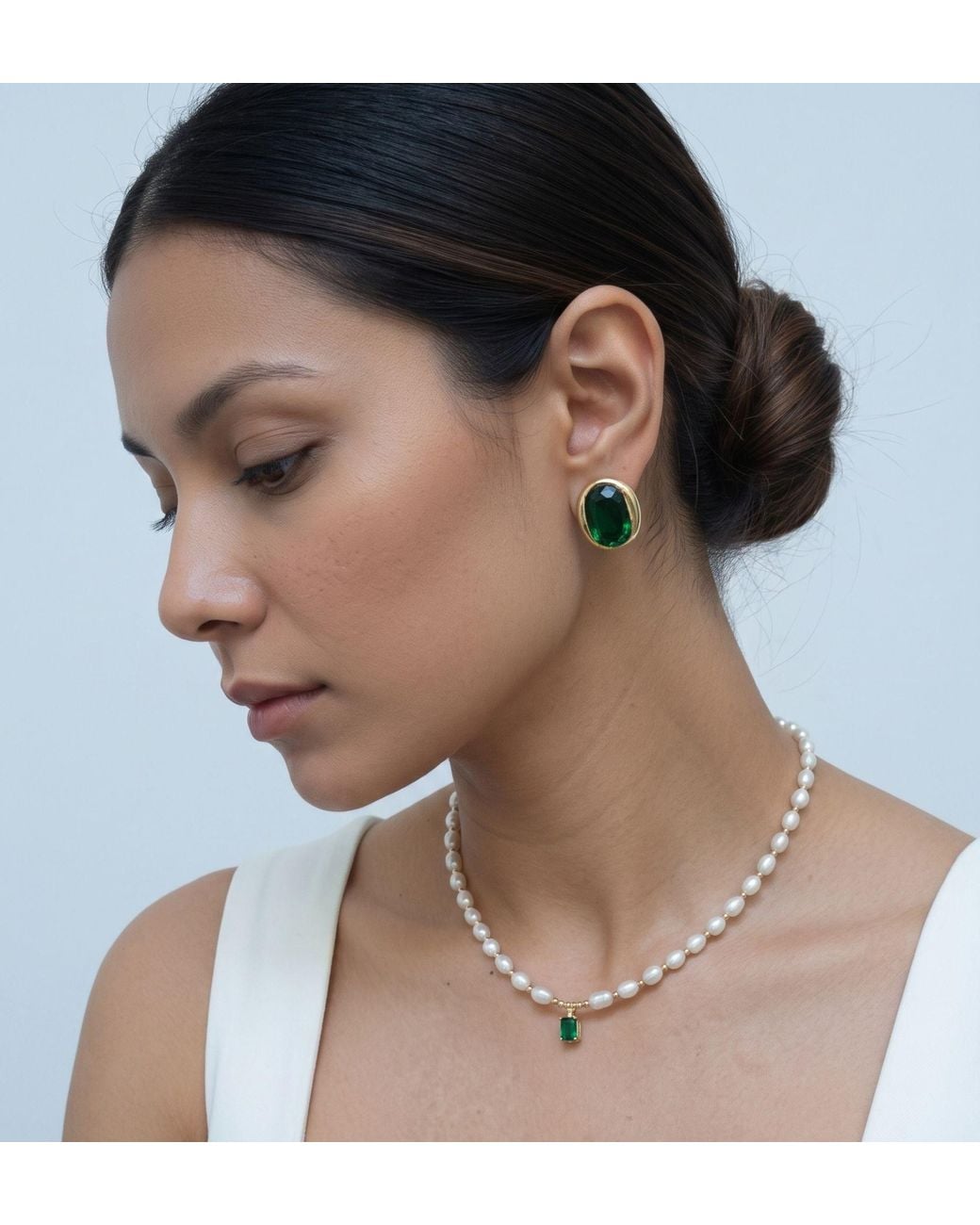 Uchi and Soto Metallic Shinju Pearl Necklace With Stone