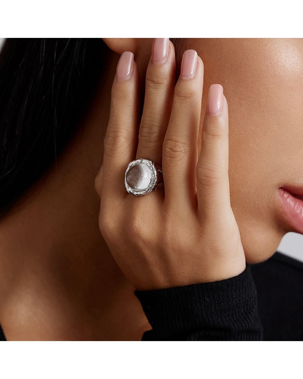 Retro Chic White Aeolian Whispers Ring