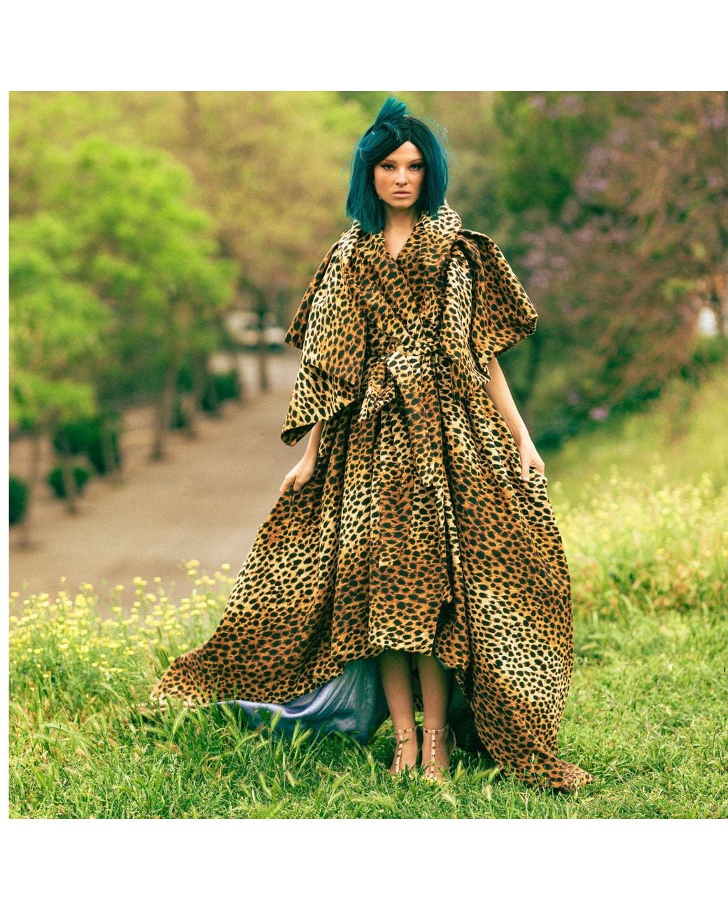 Miro Misljen Brown Leopard Print Dramatic Wrap Cape Coat
