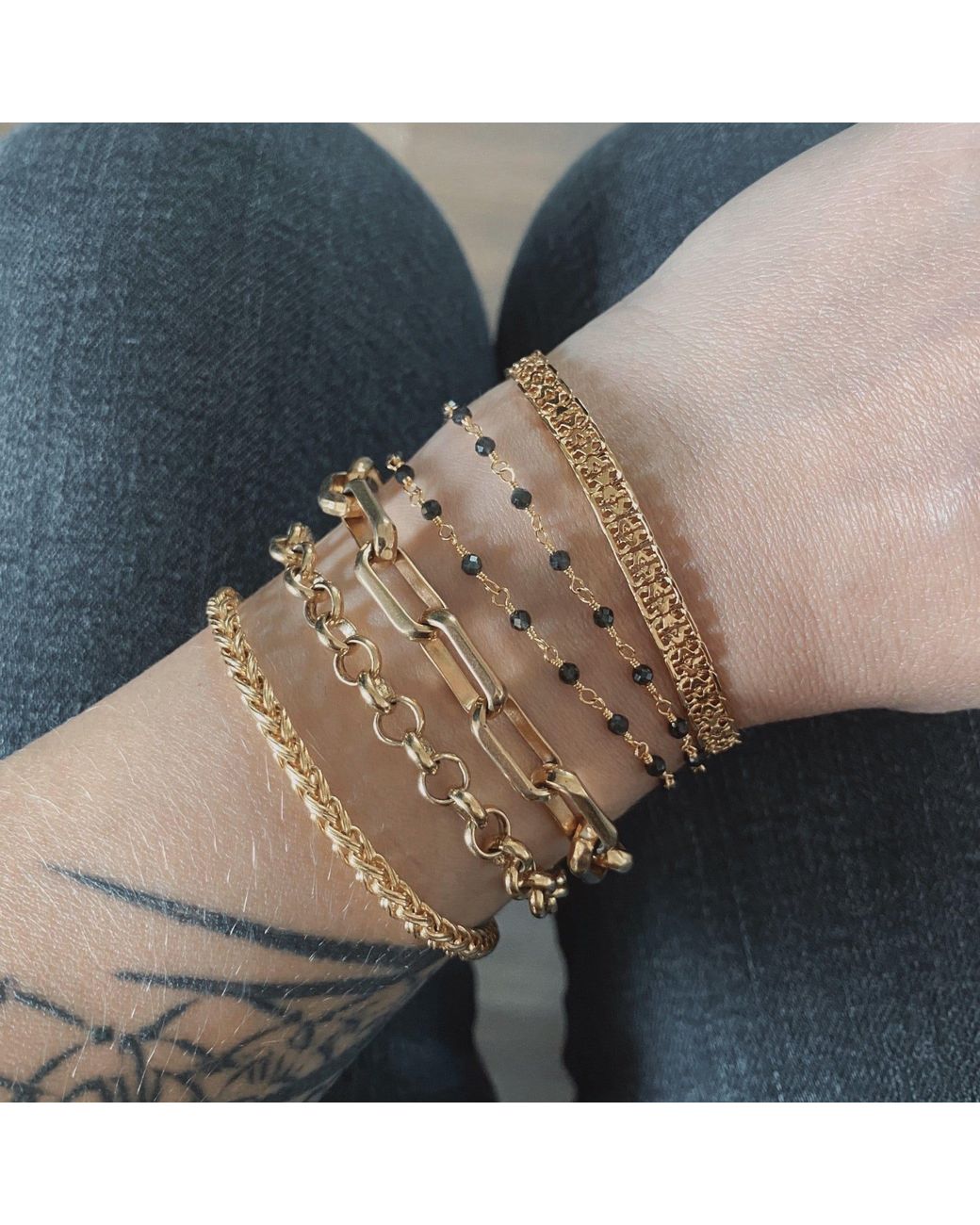 IN CAUDA VENENUM Metallic Shakti Bracelet