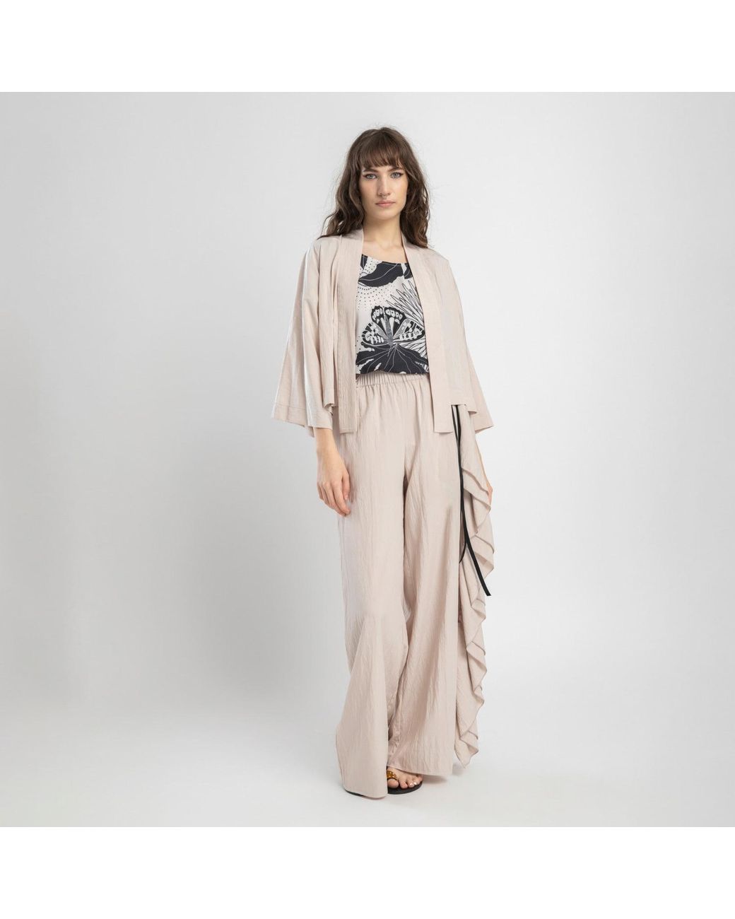 ARTISTA White Neutrals Charm Frill Pants