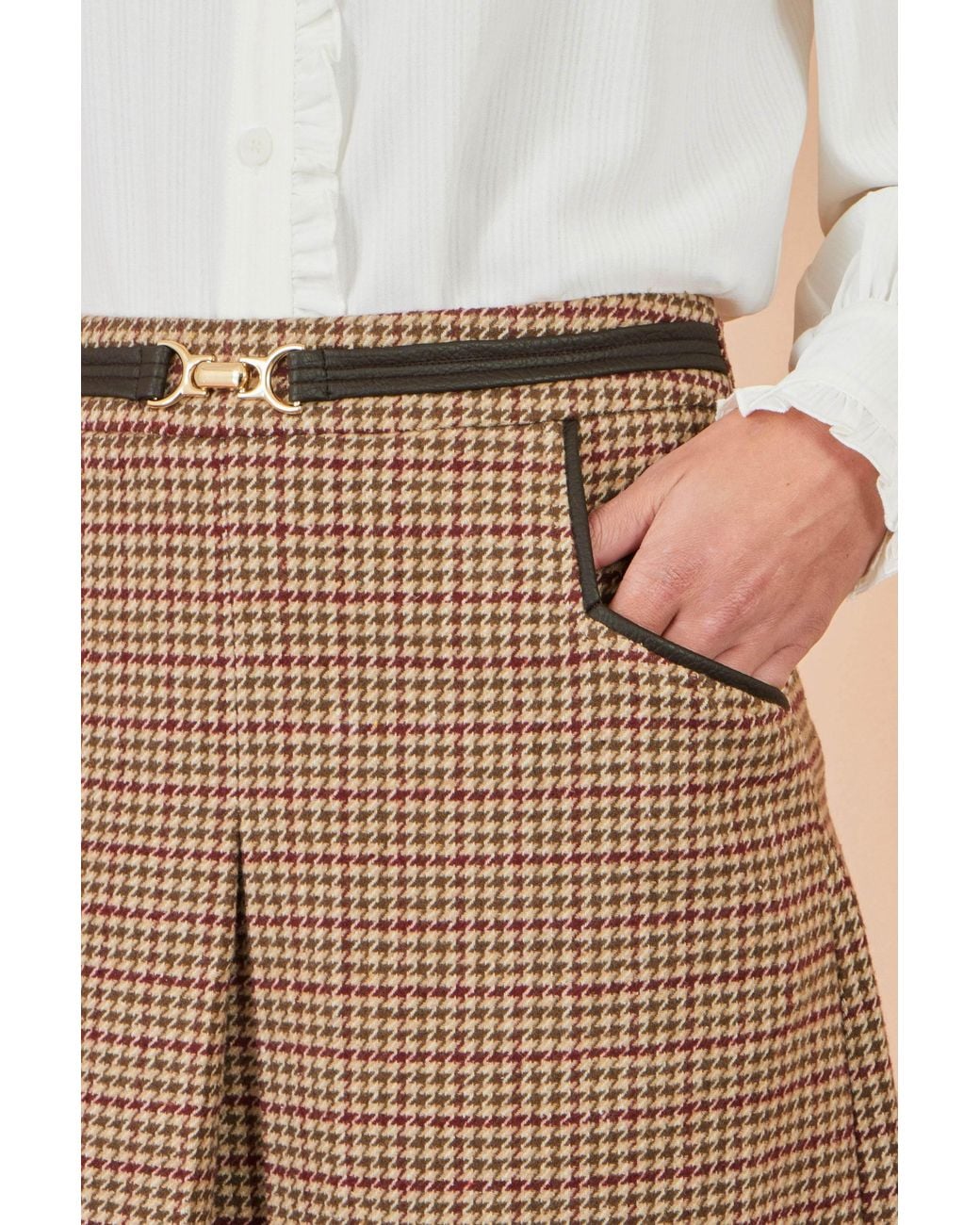 Yumi' Natural Check Mini Skirt With Pockets