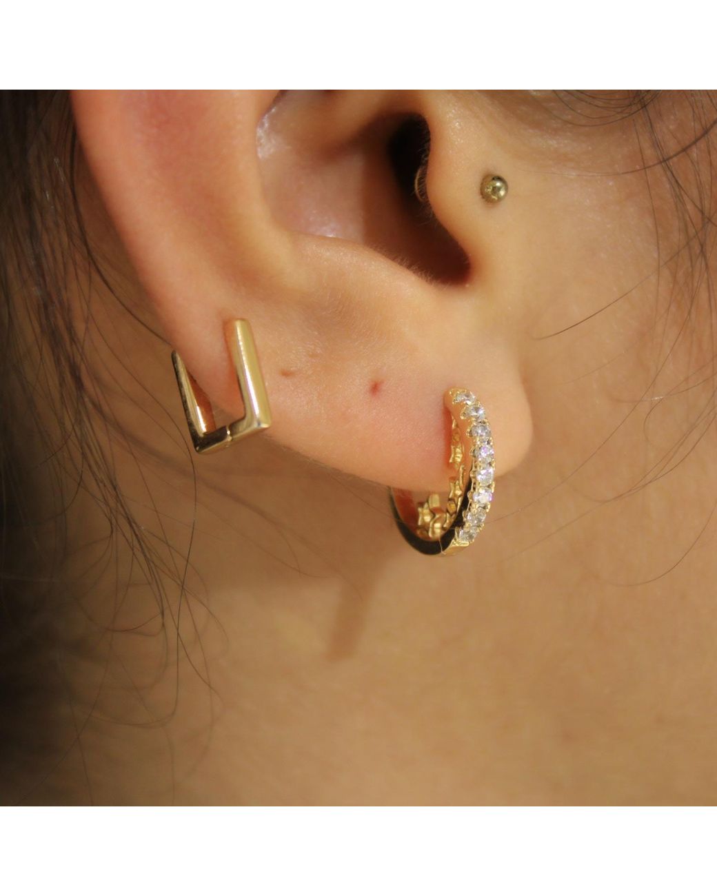 1610Istanbul Metallic Star Swarovski Earrings