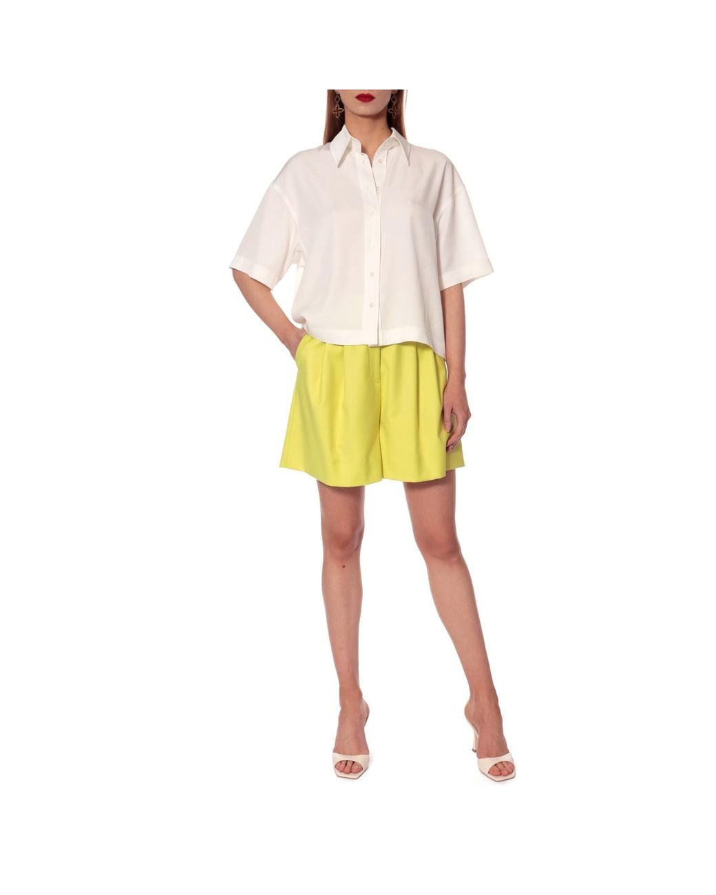 AGGI by HALEWSKI White Lotta Whisper Light Short Sleeve Shirt