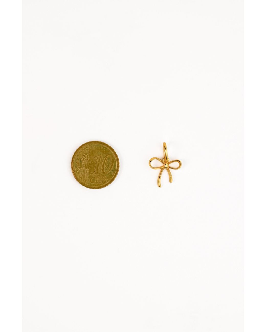Zynnia Collective Metallic Bow Charm