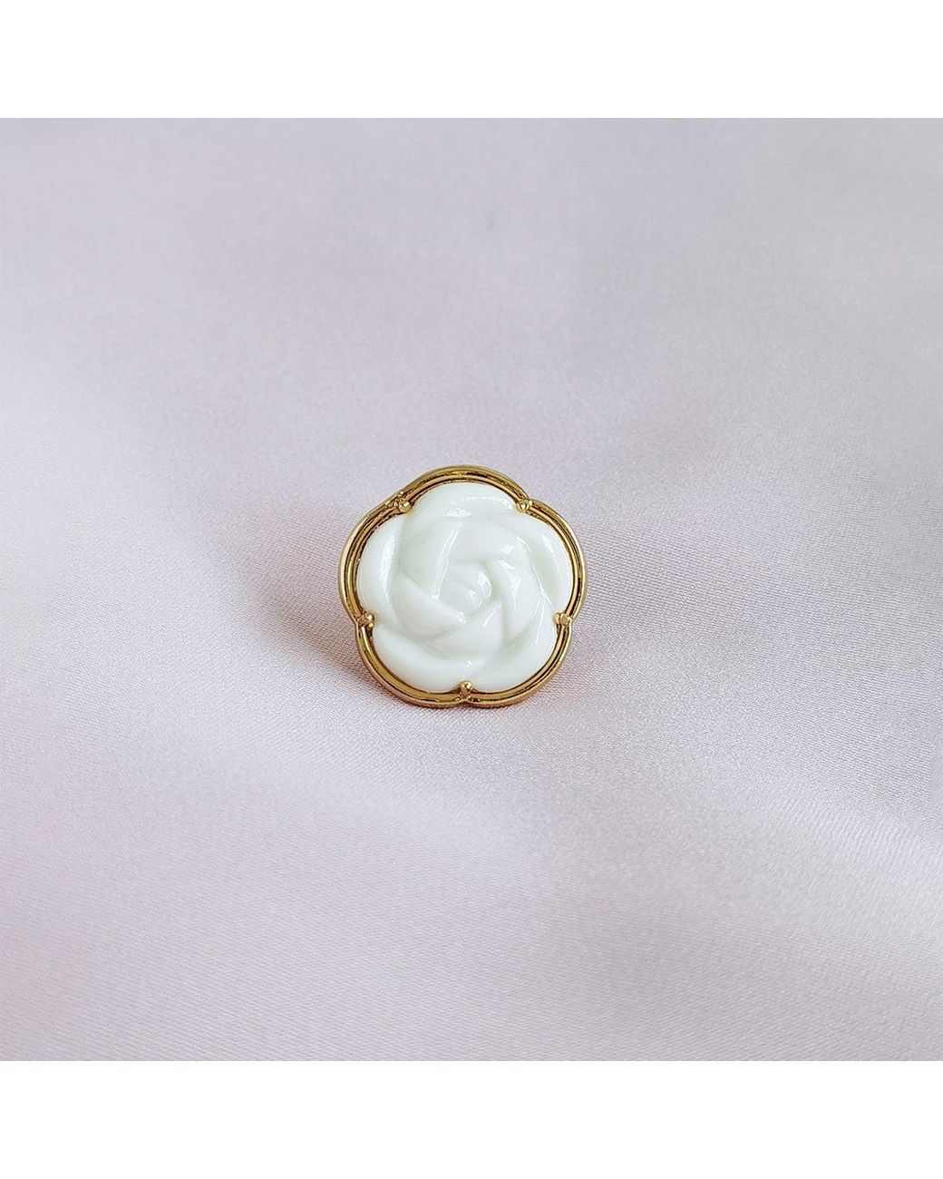 POPORCELAIN Metallic Porcelain Camellia Brooch