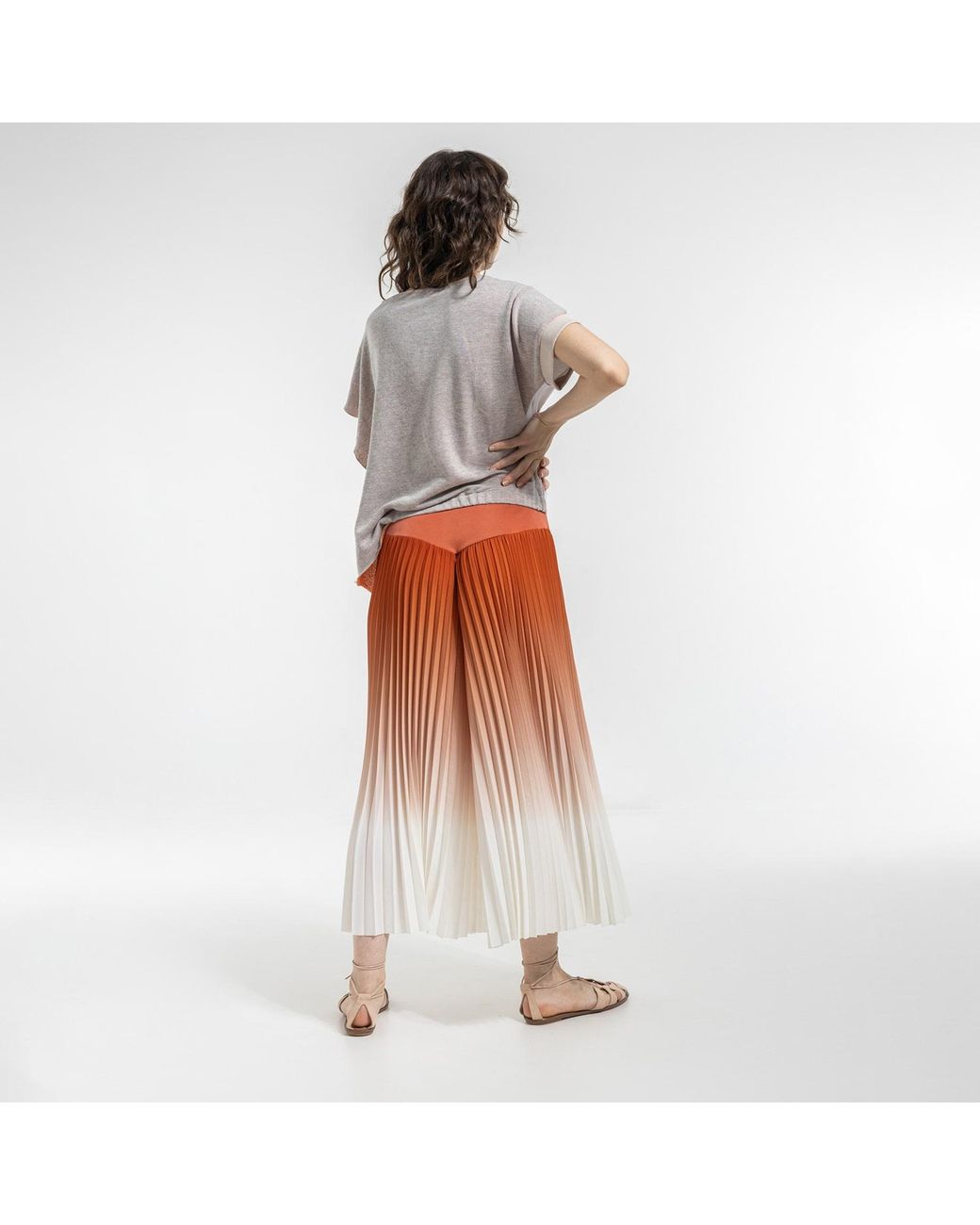 ARTISTA Orange Shape Pleated Culottes