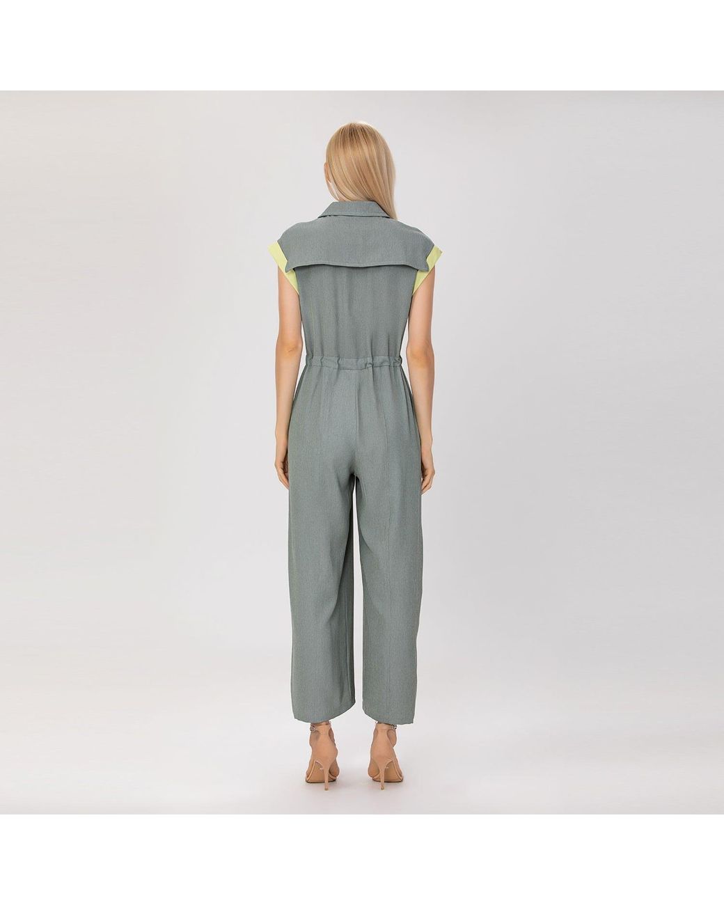 Smart and Joy Gray Sleeveless Shirt Collar Jumpsuit With Belt