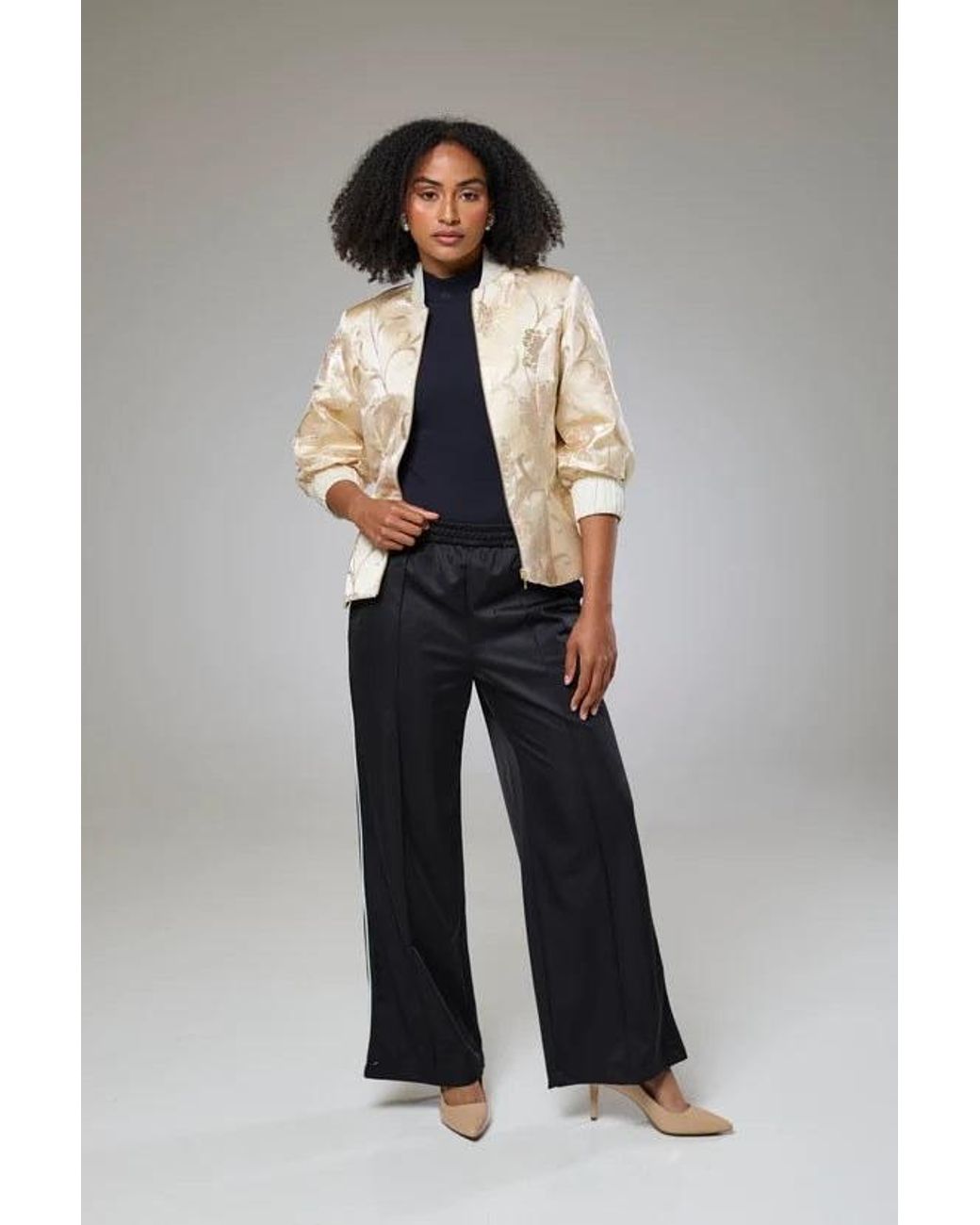 Lioness by Tf Natural Neutrals Ivory Shimmery Flora Fitted Jacket Blouse