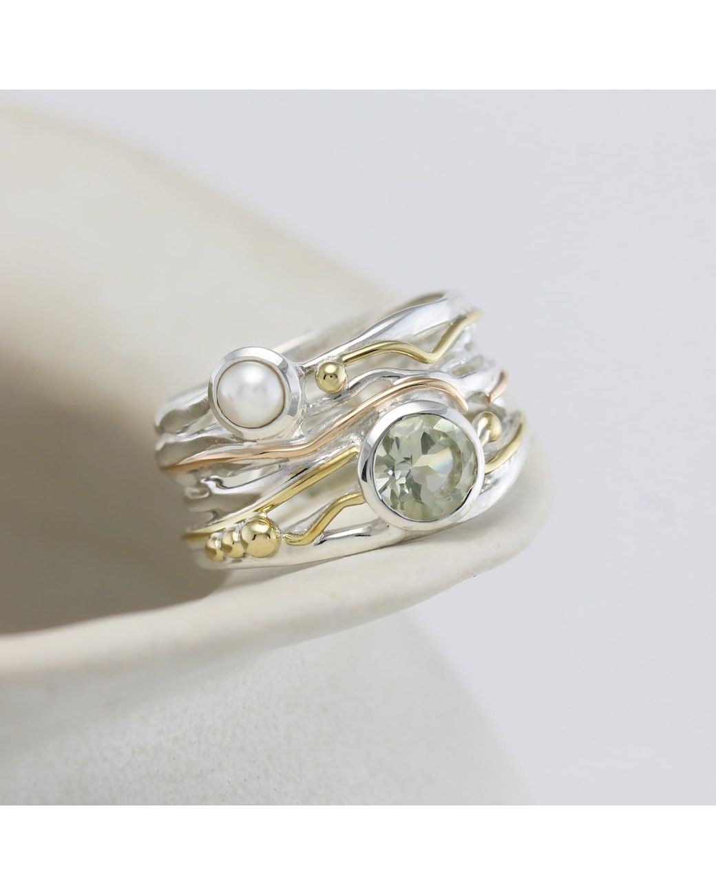 Isla Silver White Pearl & Amethyst Ring
