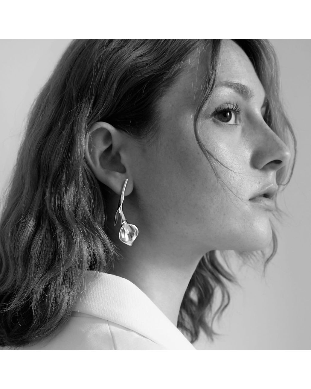 Agora Jewellery White Calla Maxi Earrings