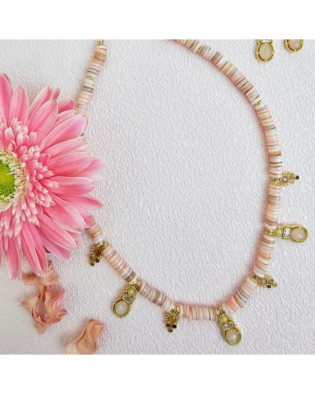 Farra Pink Bohemian Shell With Rose Quartz Pendant Necklace