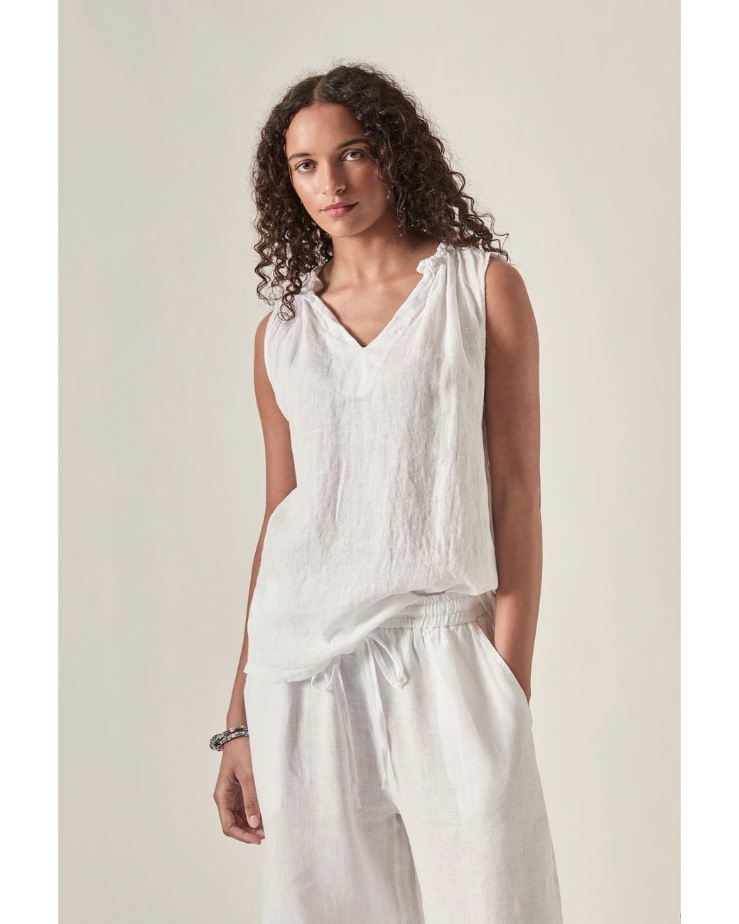 James Lakeland White Pure Linen Sleeveless Top