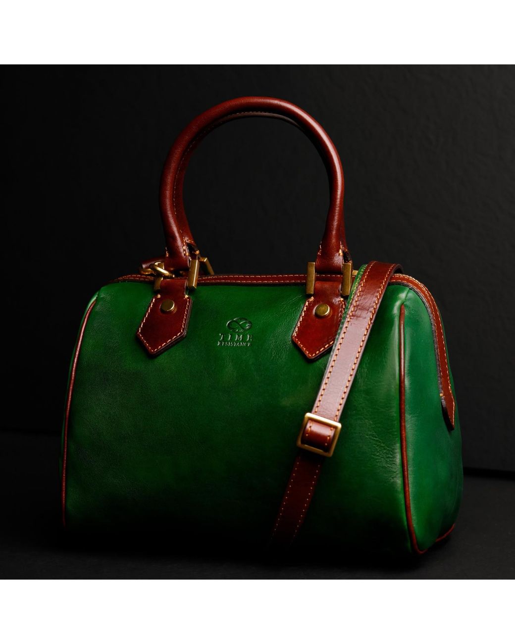 Time Resistance Green Leather Barrel Bag
