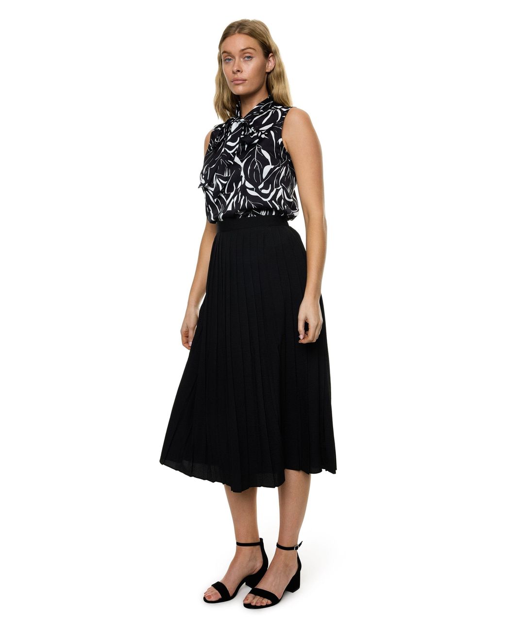 Carloslines Blue Pleated Midi Skirt