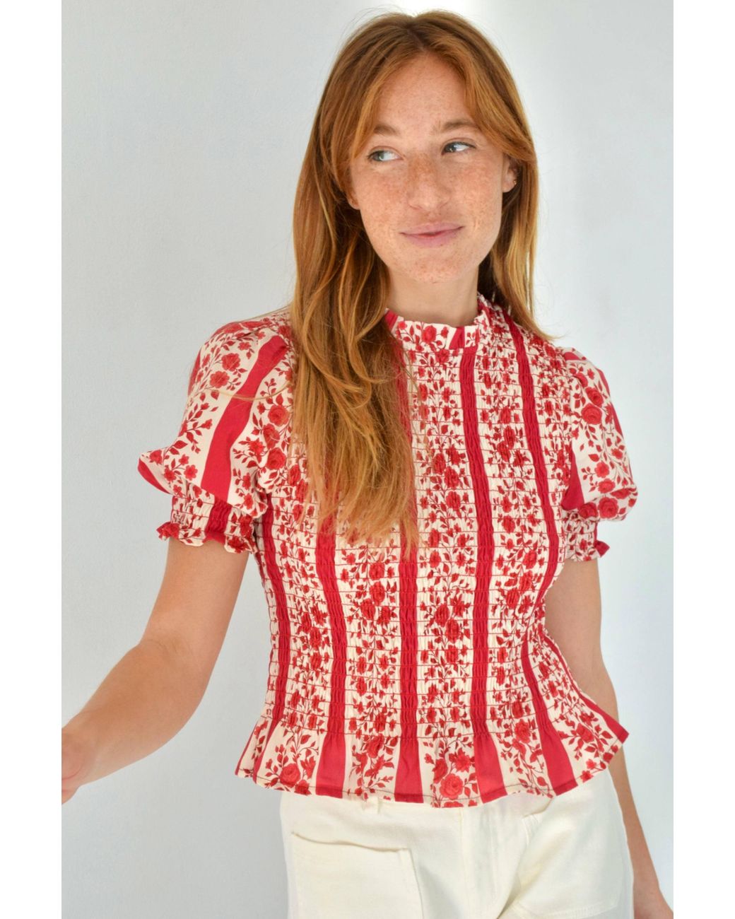 Mind Traveler Red Chia Floral Short-Sleeved Blouse