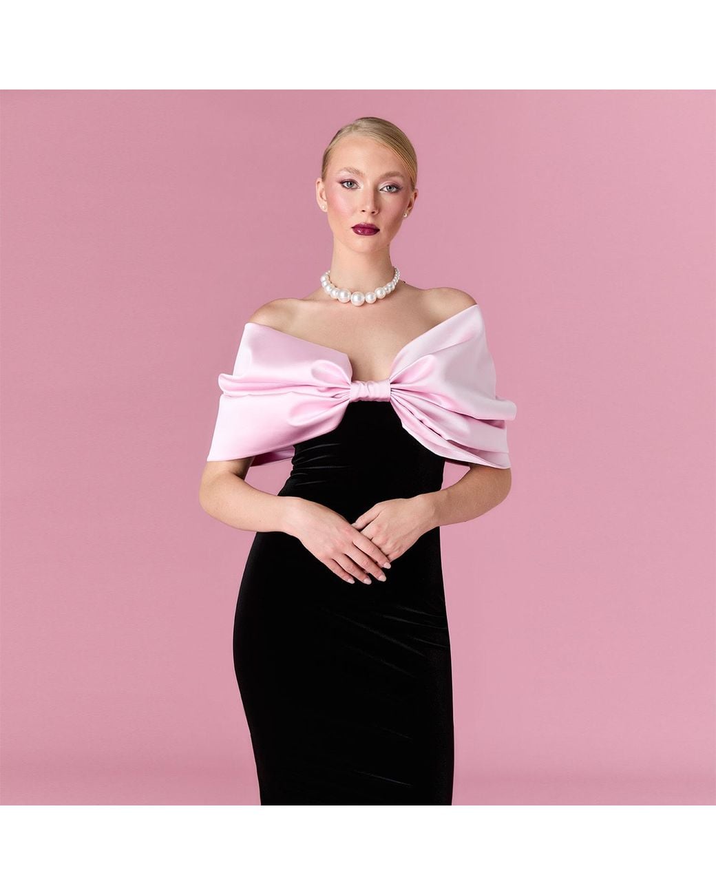 Nur Karaata Black Allure Gown