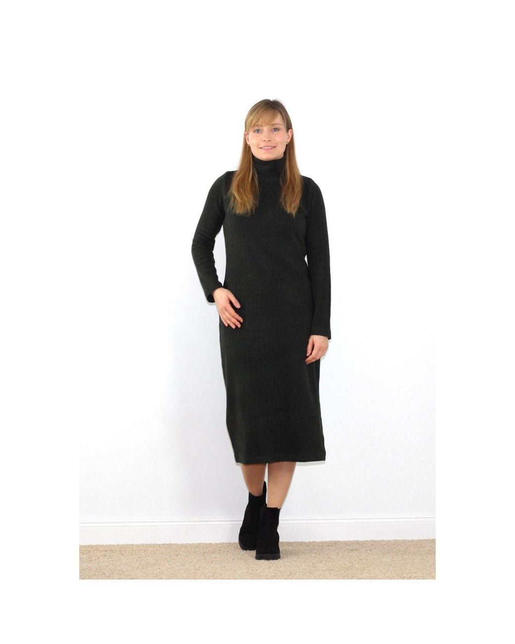 Oh!Zuza Black Long-Sleeved Turtleneck Dress