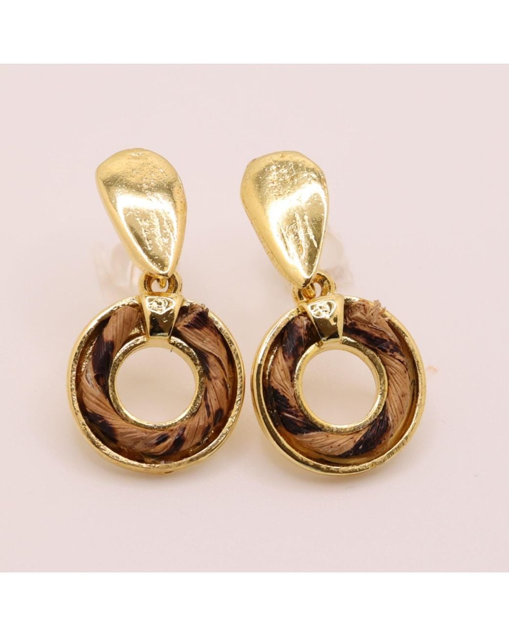 Nart Nature Making Art Metallic The Single Round Banana Fiber Earrings
