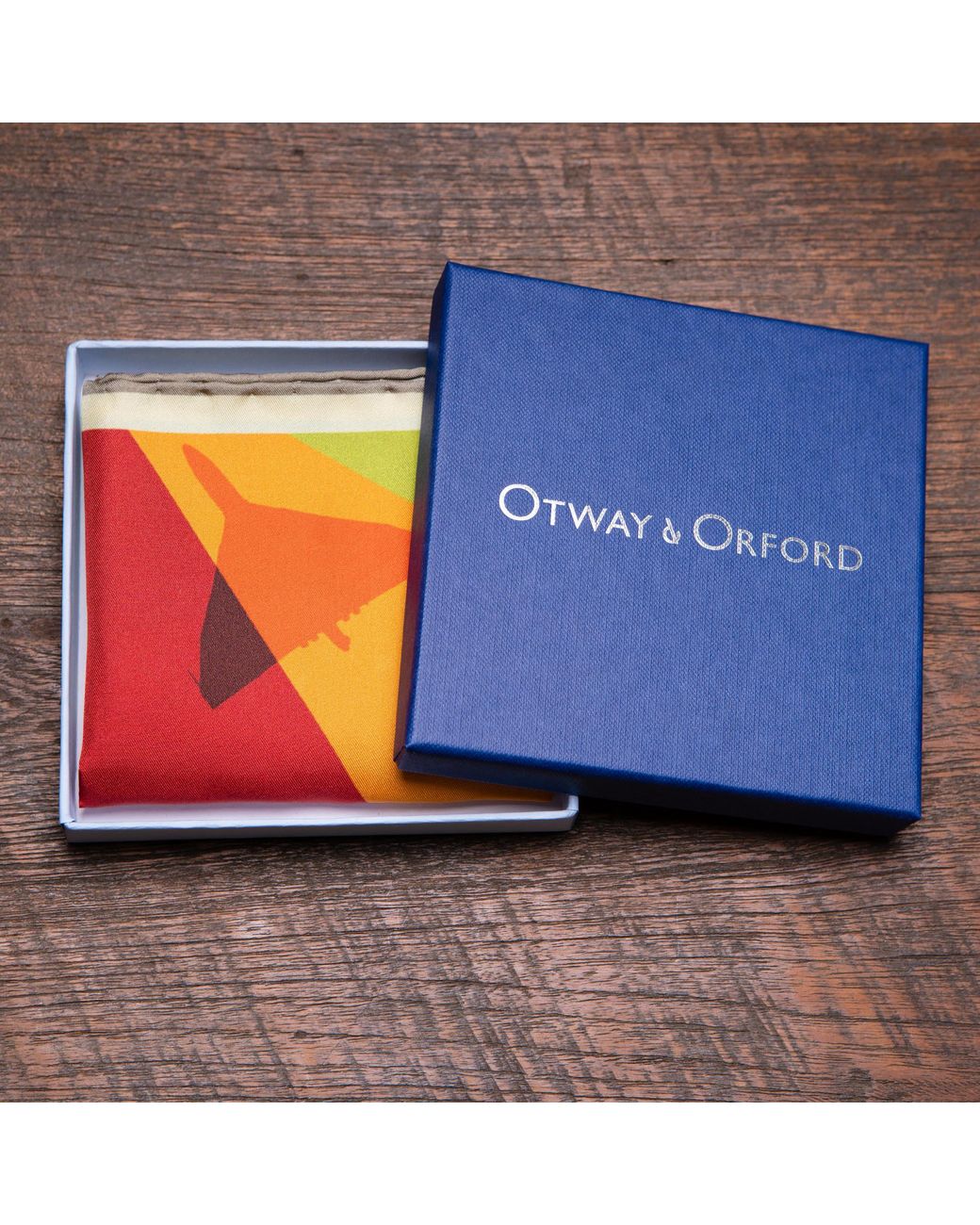 Otway & Orford Yellow 'A Beautiful Jigsaw' Vulcan Silk Pocket Square. Full-Size for men