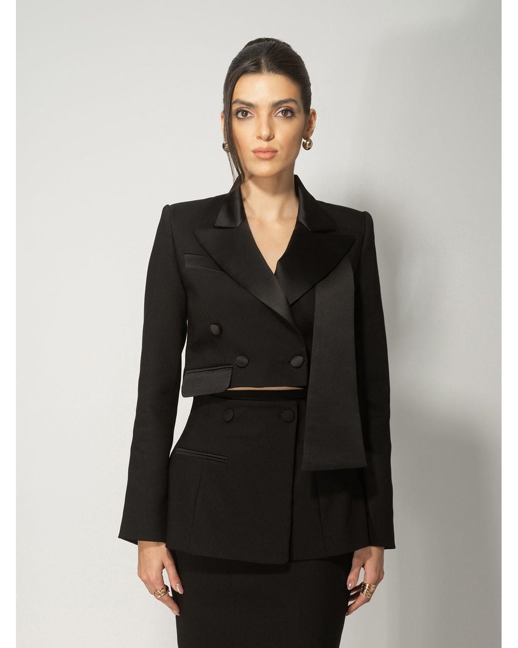 Tia Dorraine Black Très Chic Two-Part Blazer