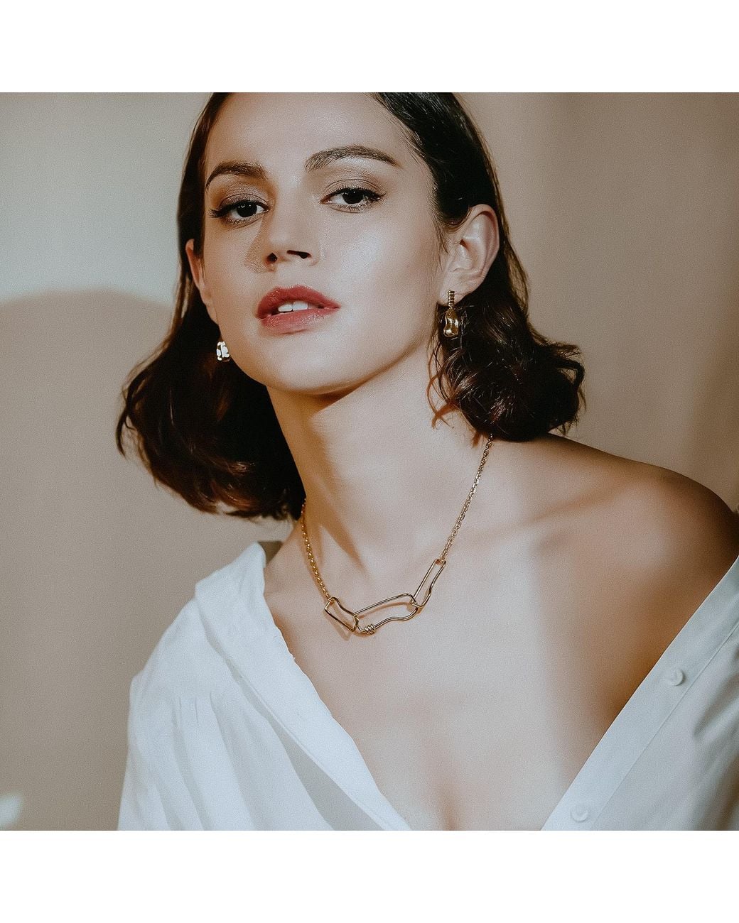 Lait & Lune Metallic Volute Necklace