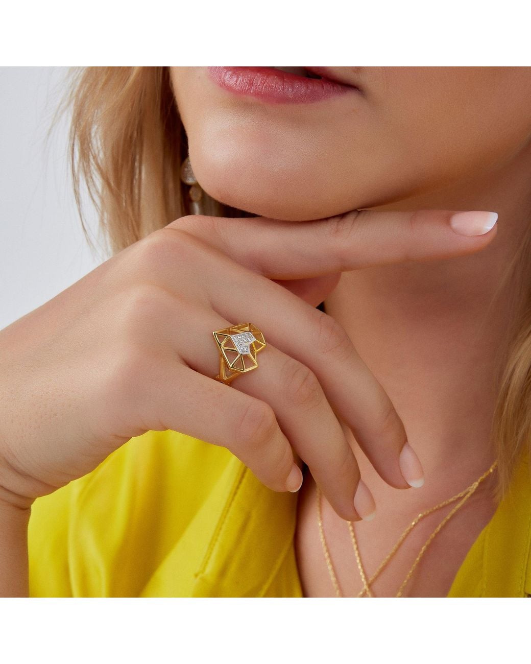 Spero London White Geometric Heart Adjustable Ring