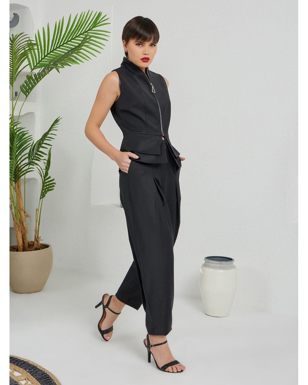 Lumina Eligma Black Construct Vest Suit