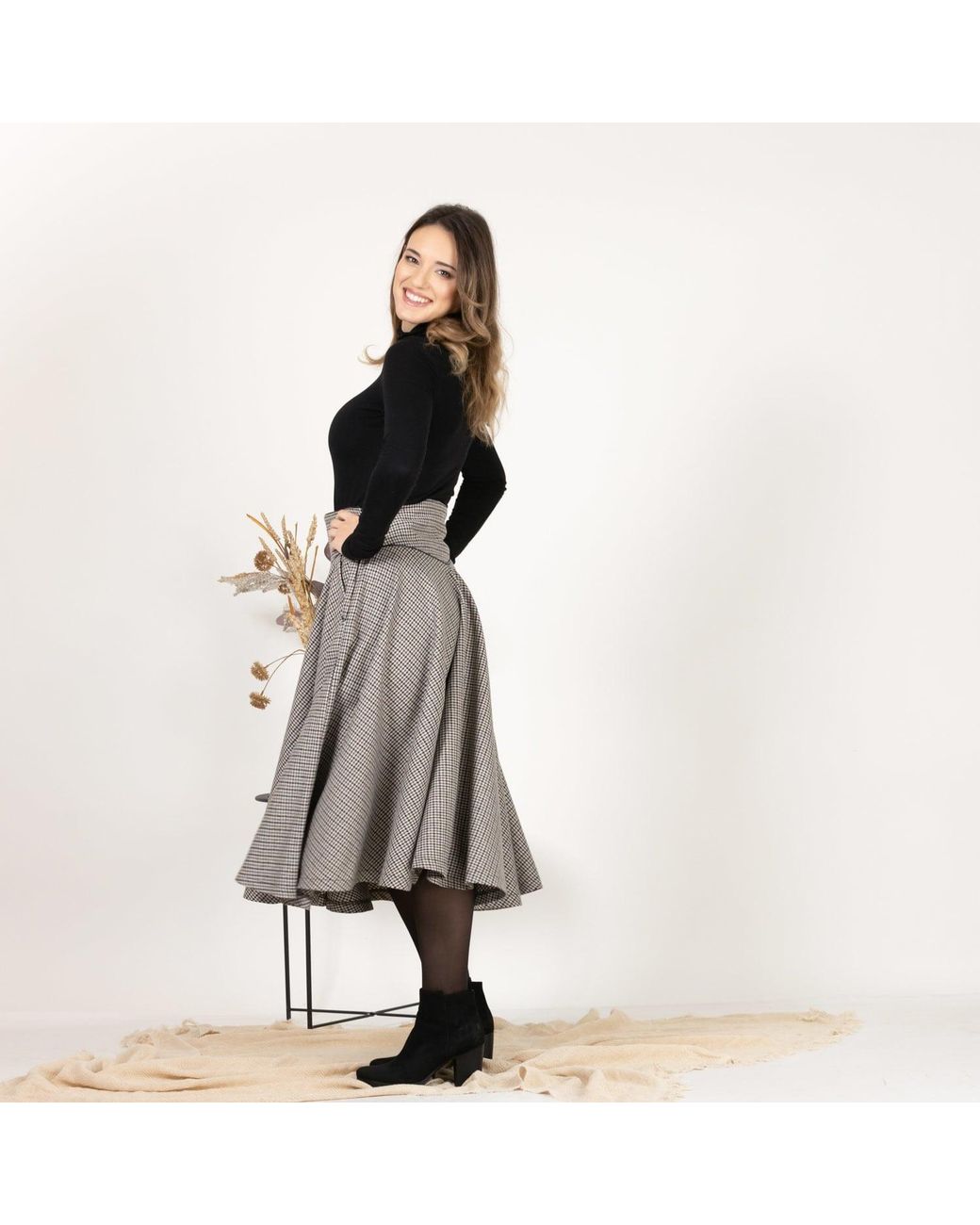 Nikka Place Gray Flare Wool Skirt With High Waist
